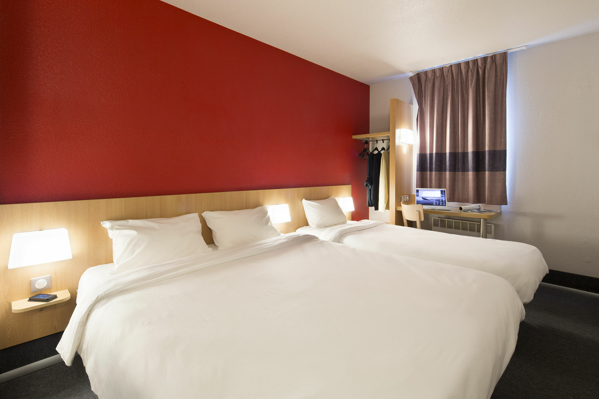 B&B Hotel Valence Sud Eksteriør bilde
